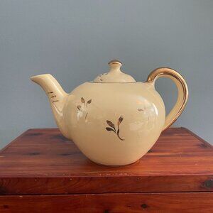 Vintage Teapot Ceramic Gualdo Tadino Italy 22kt Gold I.C.A.P.